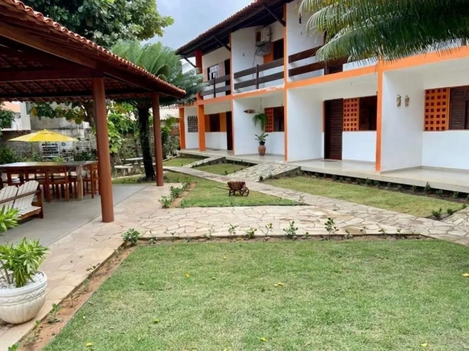 2 Bedrooms Cottage