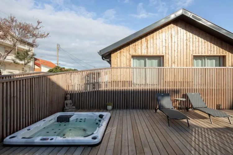 Ted Surf House