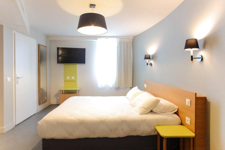 Reseda Hotel
