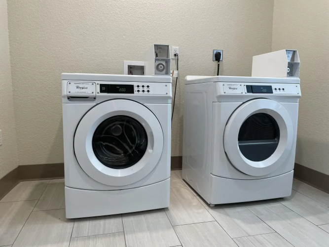Holiday Inn Express & Suites Leander by IHG
