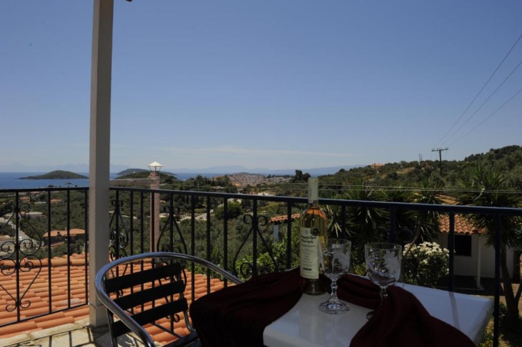 Standard Twin room with balcony