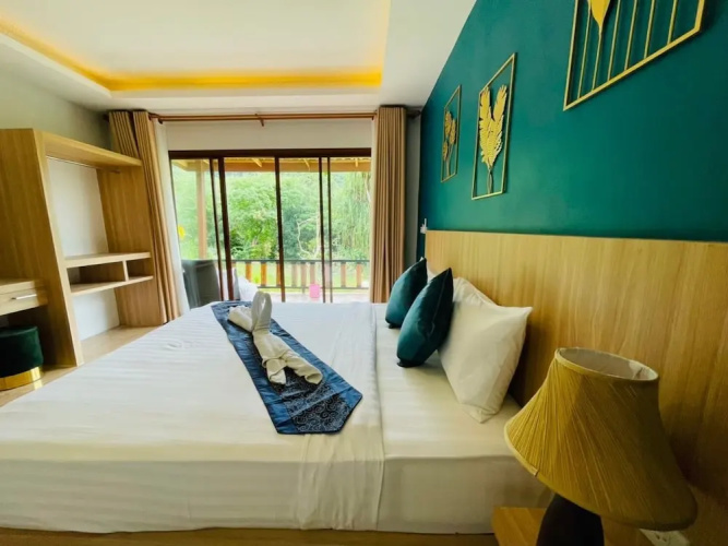 Phurin Thara Resort