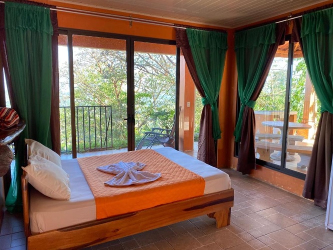 Deluxe Quadruple room