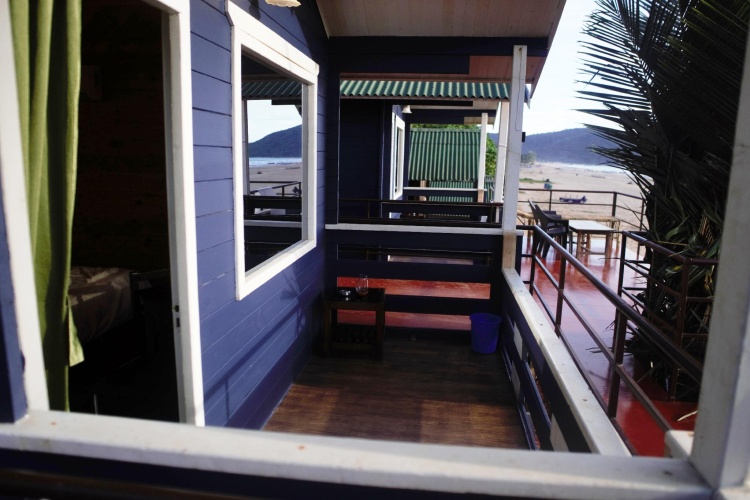 Deluxe room with ocean view