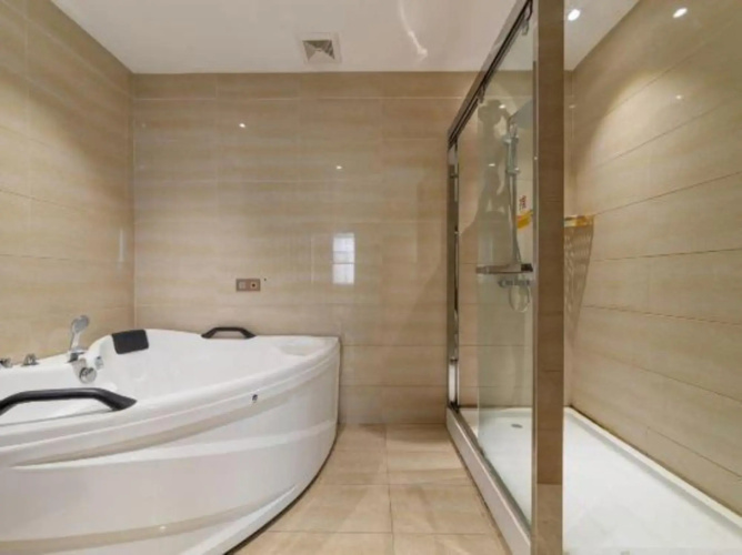 Broma Hotel