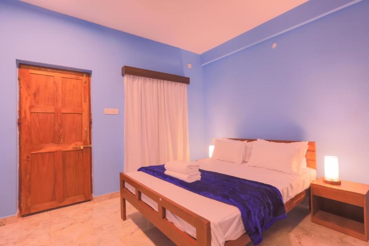 Standard Double room with garden view