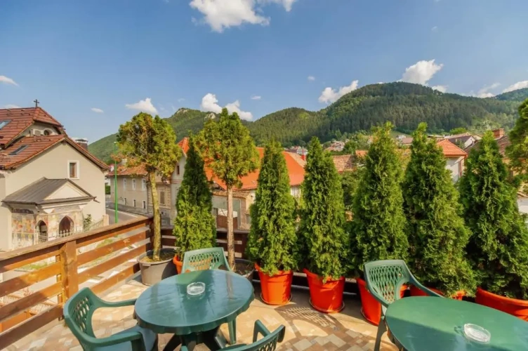 3 Bedrooms Double Cottage
