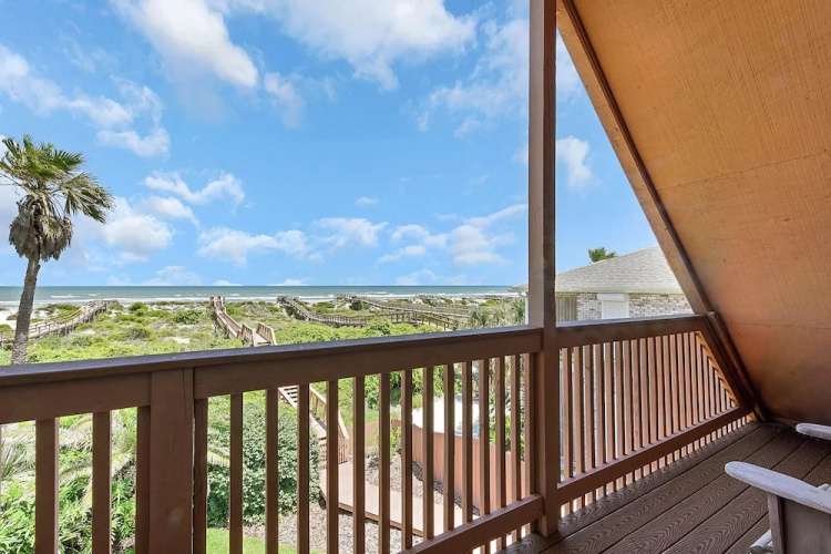 Going Coastal Beach House by Vtrips