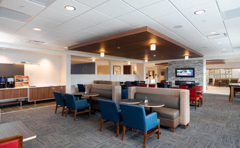 Holiday Inn Express Lethbridge Southeast photo 30