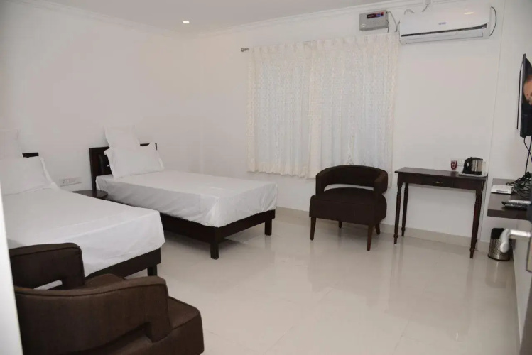 Hotel RR Grand