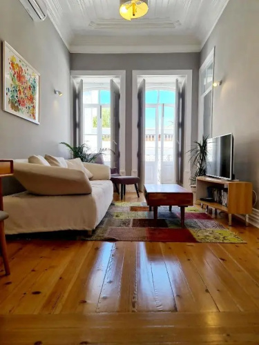 Casa Lara by HnM