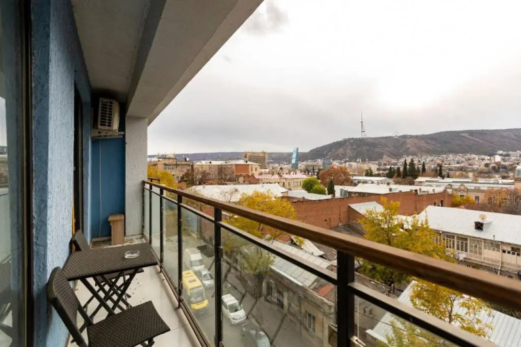 2 studio apartments w balcony in old Tbilisi