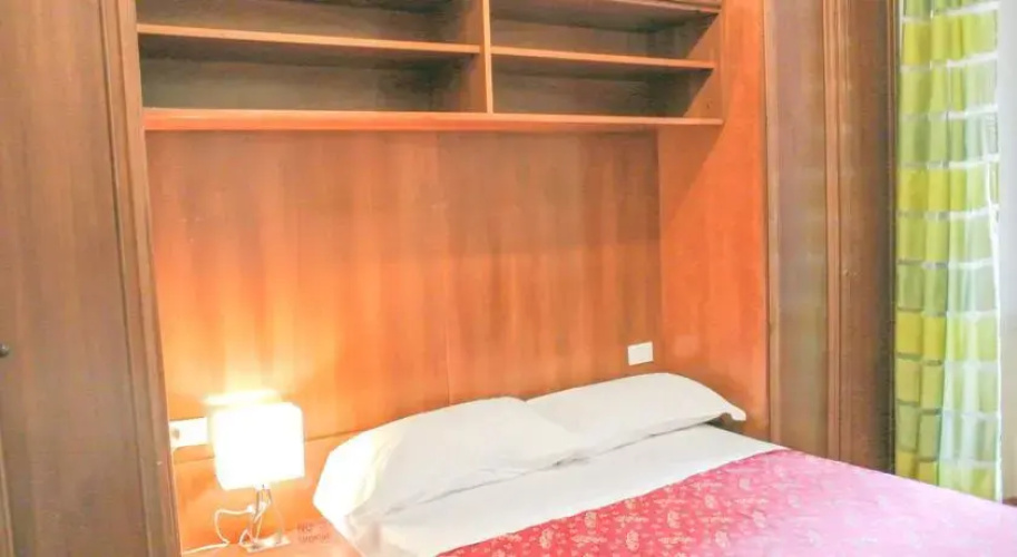 Sezar Rooms