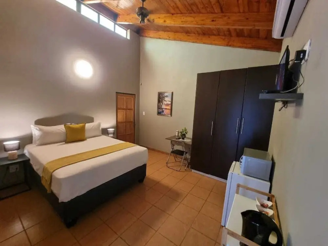 Tee Cee Marvelous Guest House - Thabazimbi