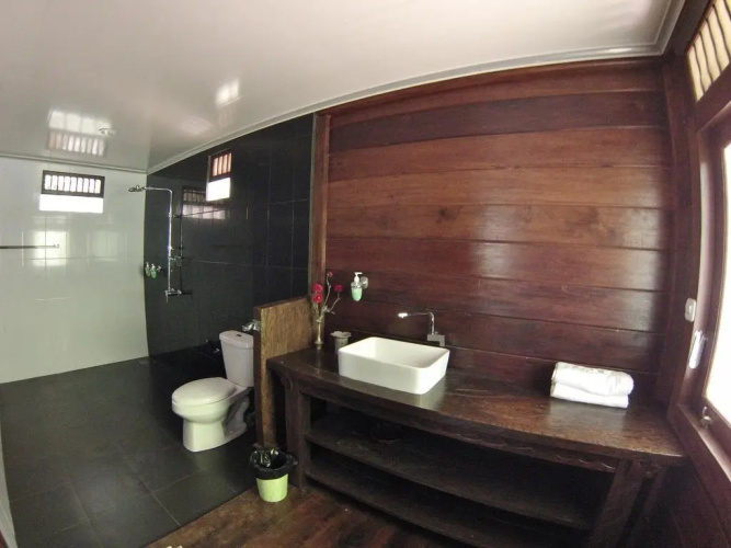 Waiwo Dive Resort