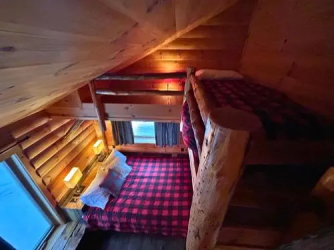 Chalet Husky 6