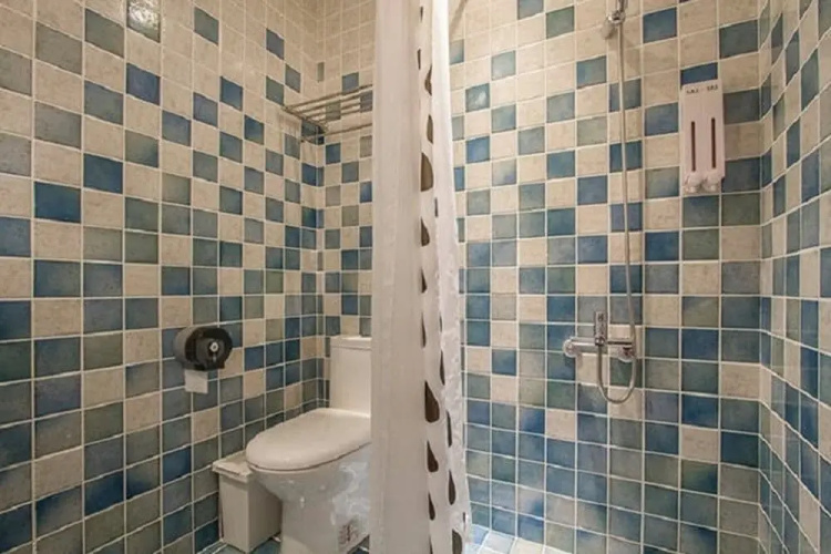 9729 Hostel