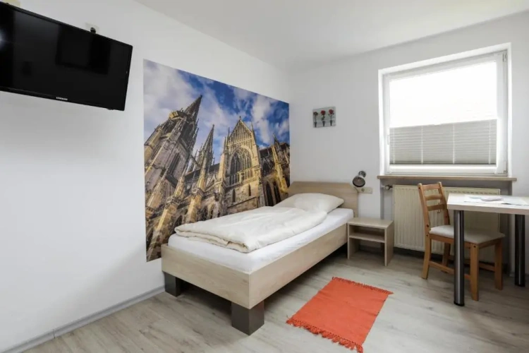 Standard Single room