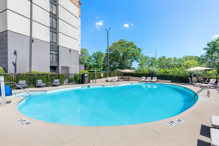 Holiday Inn Express Atlanta Galleria Ballpark Area photo 22