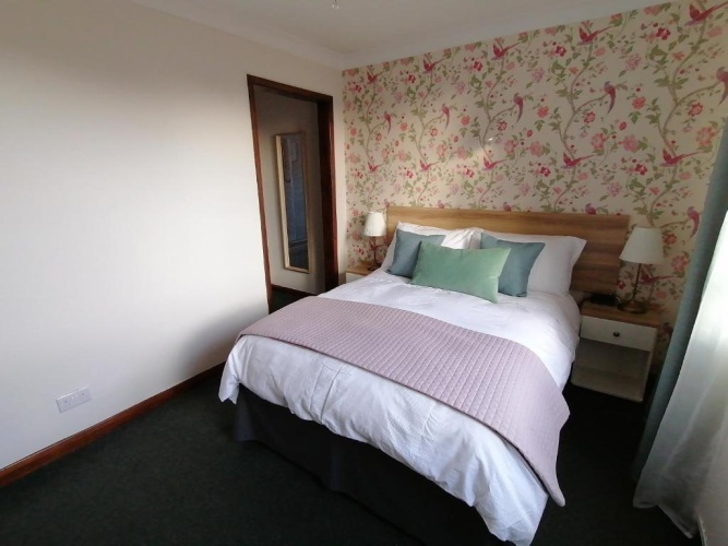 Standard Double Basement room