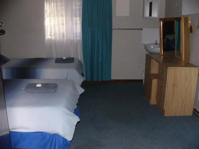 Strelitzia Guest House