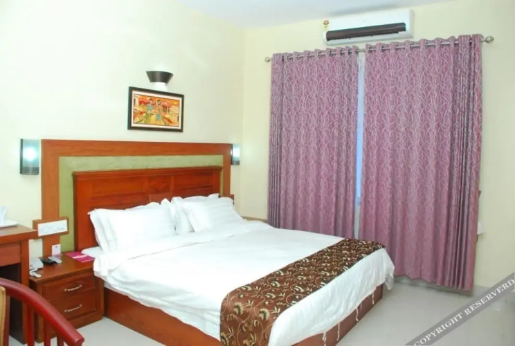 Royal Residency Park Hotel