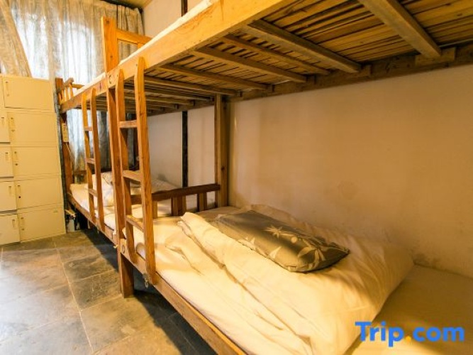 Bed in Dorm (female dorm)