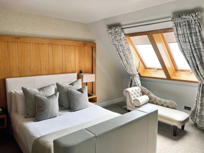Premium room