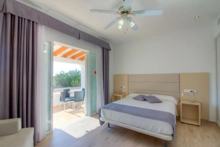 Superior Bungalow