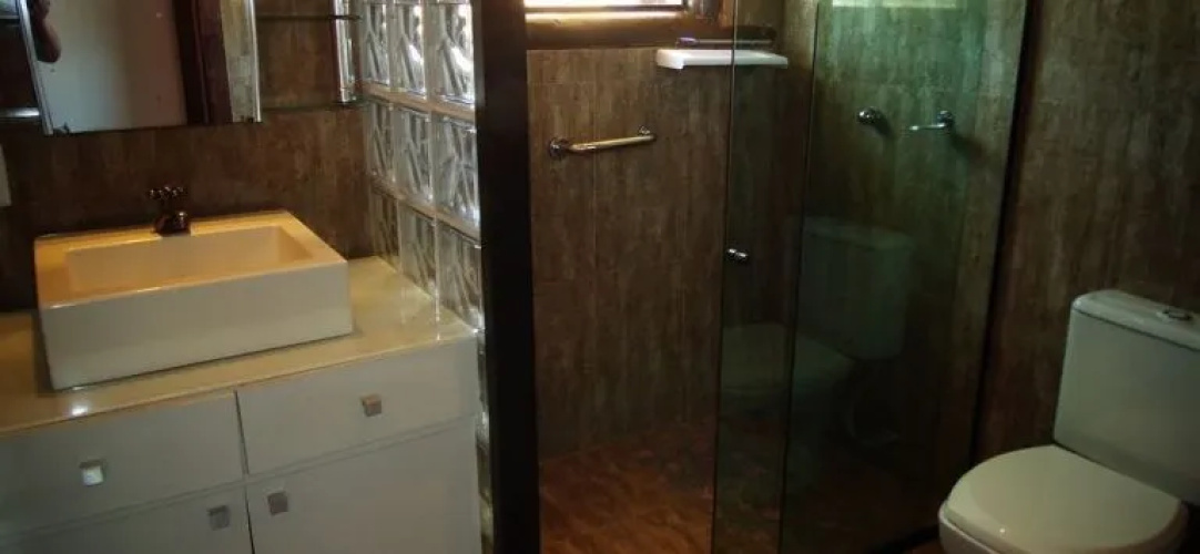Falcon Guest Suites