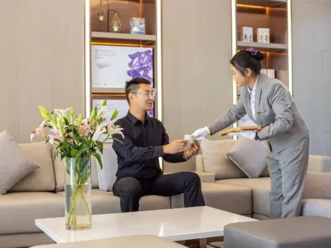 Lavande Hotel (Wuzhou)