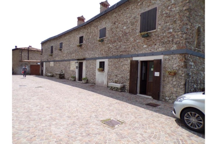 2 Bedrooms Double Family Apartment