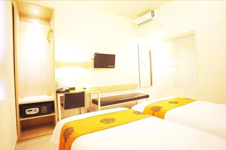Avira Hotel Makassar