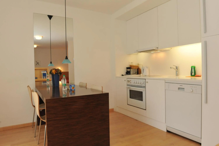 Studio Apartment Bor