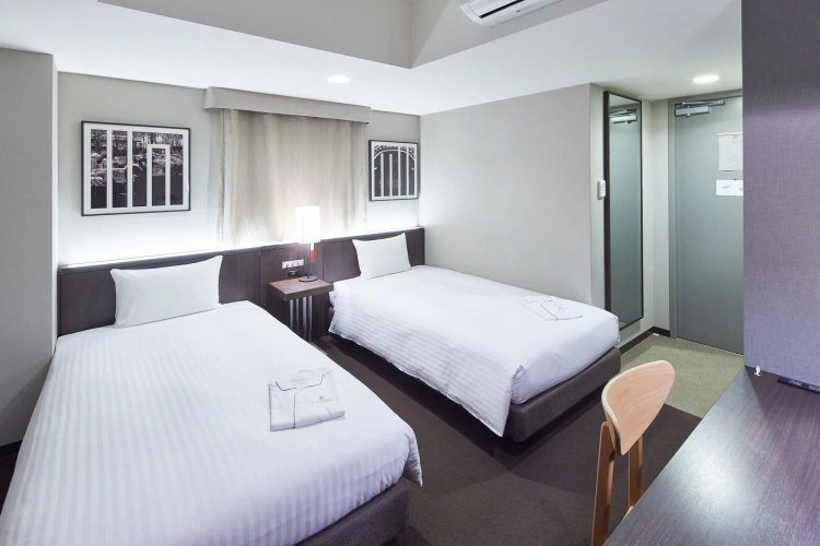 Twin room