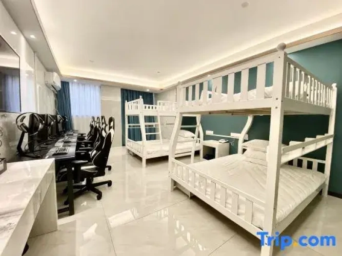 Deluxe Quintuple room