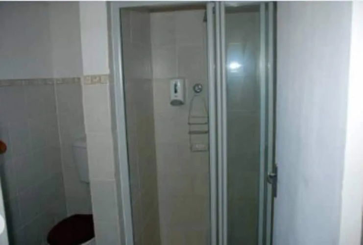 D & H Guesthouse