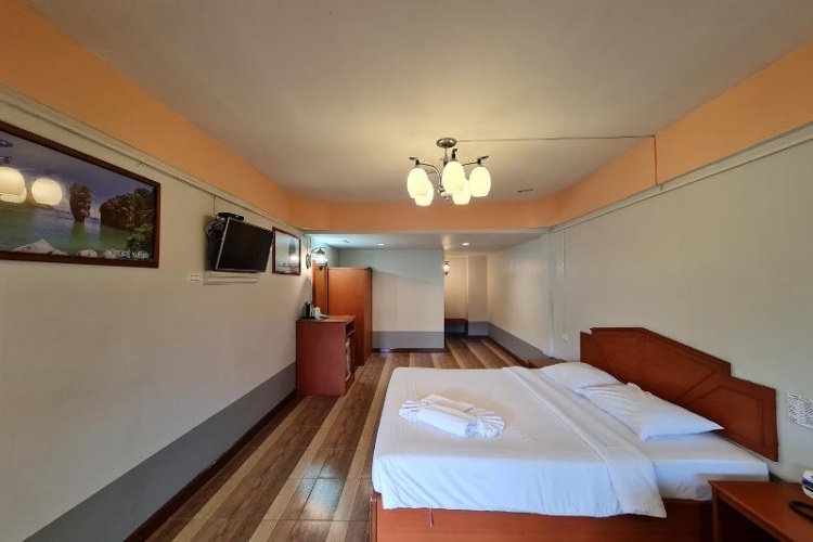 Standard Suite