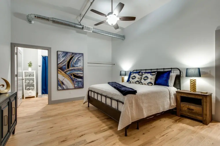 The Majestic Lofts