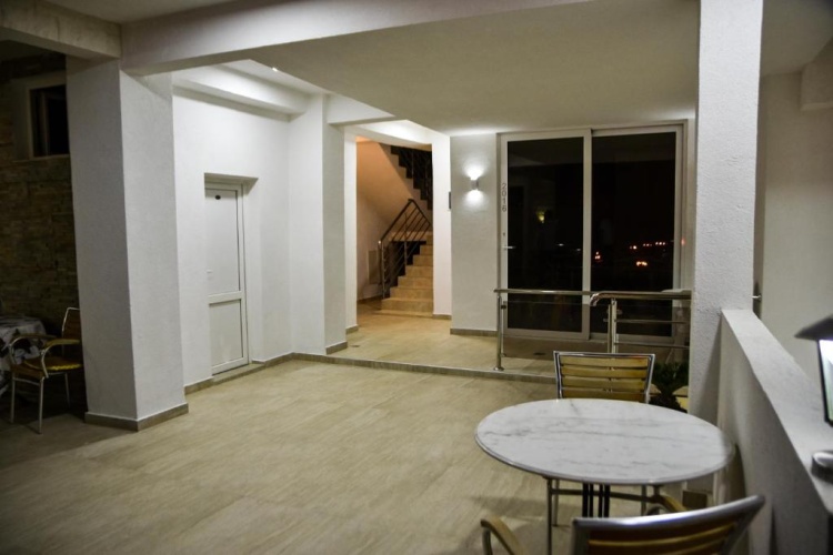 Standard Triple room with sea view