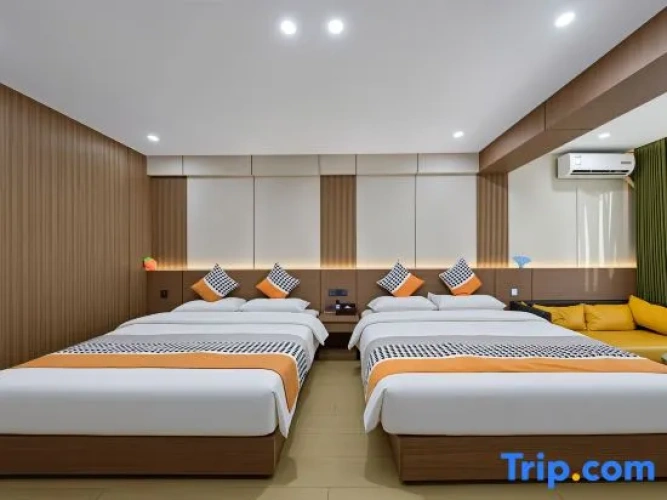 Bed in Dorm