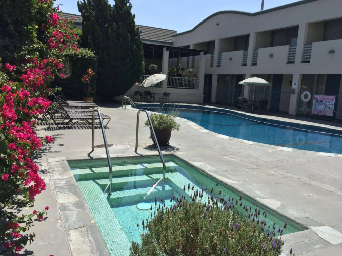 Mikado Hotel (Ex-Best Western) photo 15