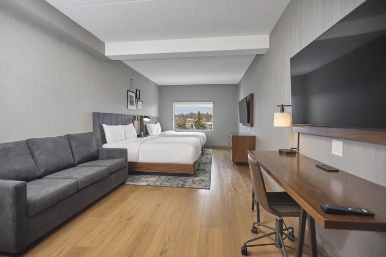 Superior Suite