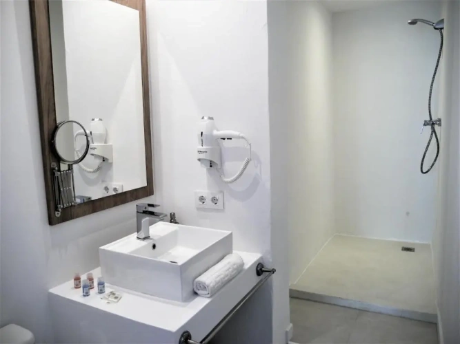Superior Quadruple room