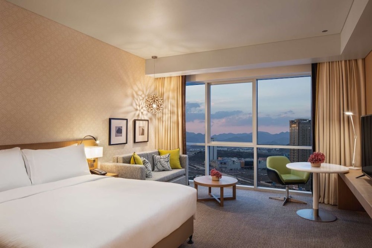 Doubletree By Hilton Fujairah City photo 13