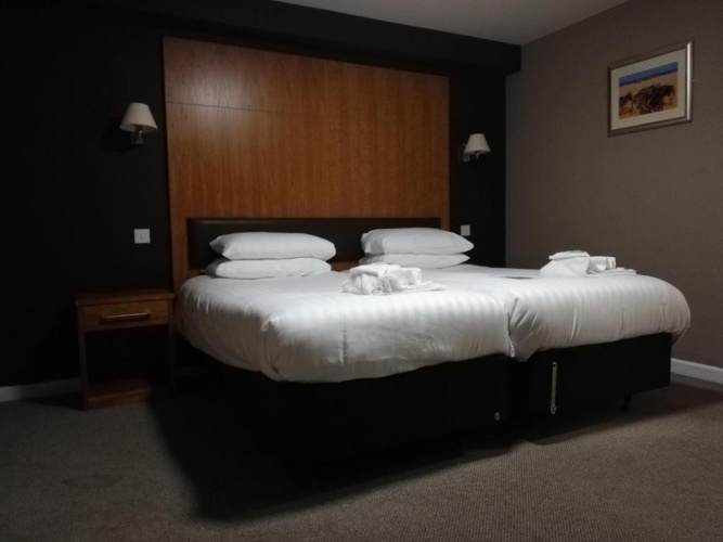 Standard Twin room with sea view