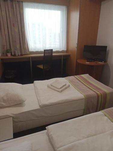Economy Twin room