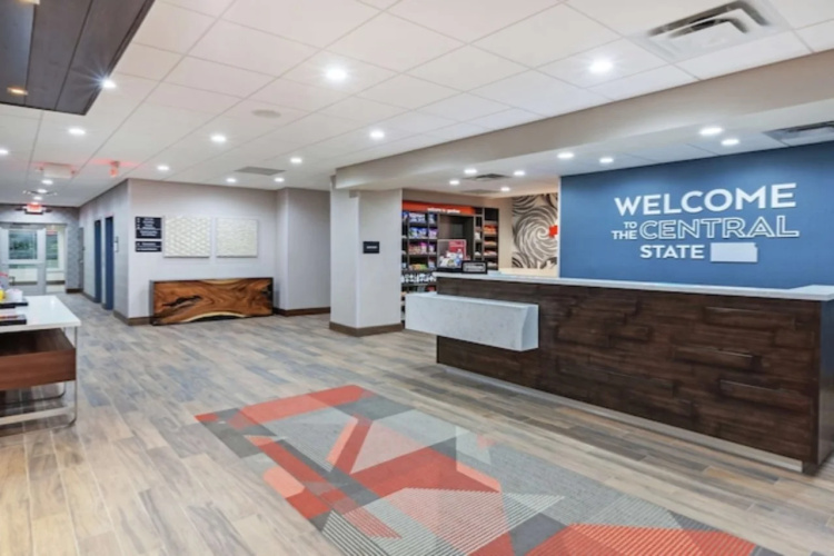 Hampton Inn Gardner Conference Center