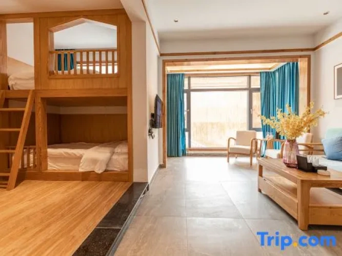 Standard Double room with mountain view