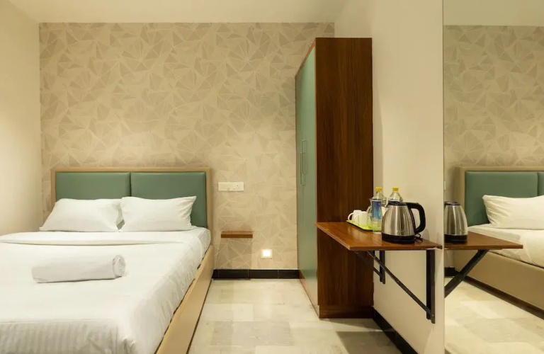 Sri Varee Residency